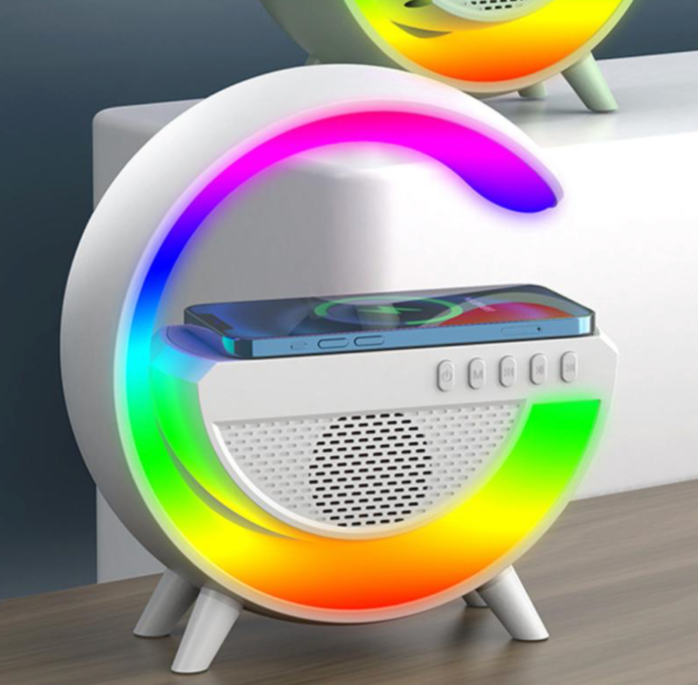 Haut-Parleur LED Multifonction – Charge Sans Fil & Support Téléphone